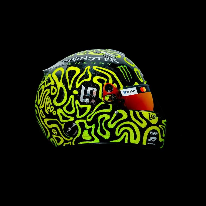 Dark Glitter helmet